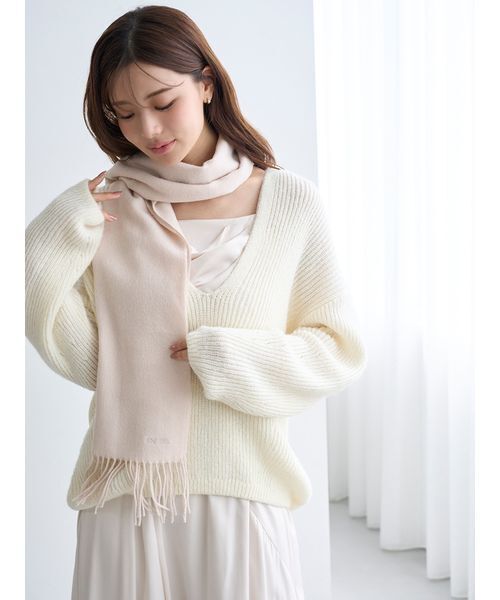 SNIDEL（スナイデル）の「カシミア混マフラー（マフラー・レディース・キャメル/アイボリー/ライトブルー・F）」の10枚目の写真