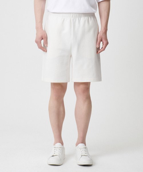MUSINSA STANDARD（ムシンサスタンダード）の「スウェットショーツ[クリーム]（その他パンツ・メンズ・その他・SMALL/MEDIUM/LARGE/X-LARGE/XX-LARGE）」の2枚目の写真