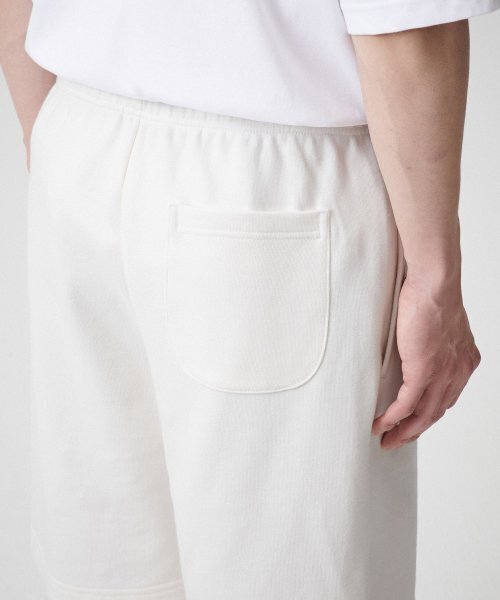 MUSINSA STANDARD（ムシンサスタンダード）の「スウェットショーツ[クリーム]（その他パンツ・メンズ・その他・SMALL/MEDIUM/LARGE/X-LARGE/XX-LARGE）」の7枚目の写真