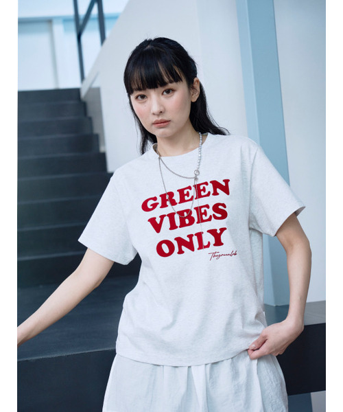 THE GREEN LAB（ザグリーンラボ）の「GREEN VIBES ONLY テクスチャーレタリング半袖Tシャツ [メランジグレー]（Tシャツ/カットソー・レディース・その他・FREE）」の4枚目の写真
