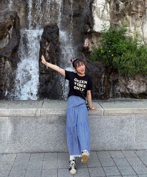 THE GREEN LAB（ザグリーンラボ）の「GREEN VIBES ONLY テクスチャーレタリング半袖Tシャツ [メランジグレー]（Tシャツ/カットソー・レディース・その他・FREE）」の22枚目の写真