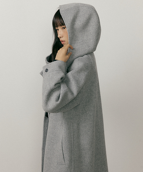 LINGSEOUL(リングソウル)の「handemade hooded long coat-gray(チェスターコート・レディース・グレー・FREE)」の4枚目の写真