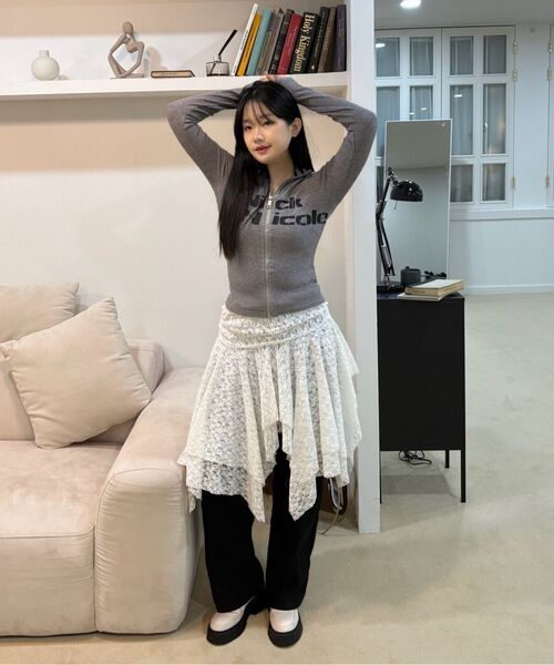 NICK&NICOLE(ニックアンドニコール)の「NICOLE SLIM RIBBED KNIT ZIP UP_GRAY(ニット/セーター・レディース・杢グレー・FREE)」の6枚目の写真