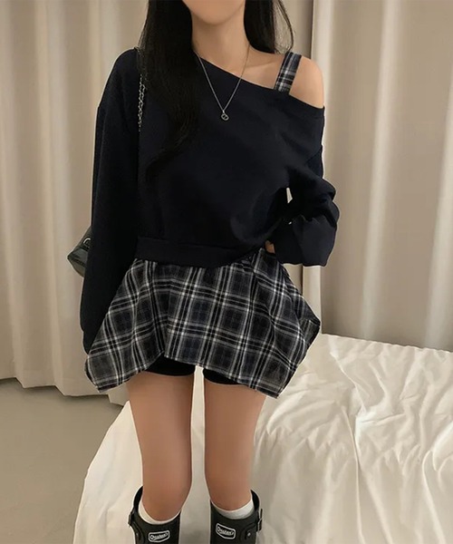 LYEON(リヨン)の「チェック柄イレヘムレイヤード風スウェットトップス(スウェット・レディース・グレー/ネイビー・FREE)」の2枚目の写真