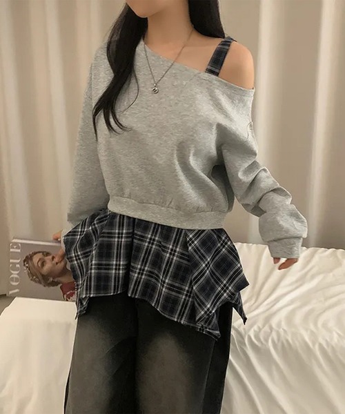 LYEON(リヨン)の「チェック柄イレヘムレイヤード風スウェットトップス(スウェット・レディース・グレー/ネイビー・FREE)」の3枚目の写真