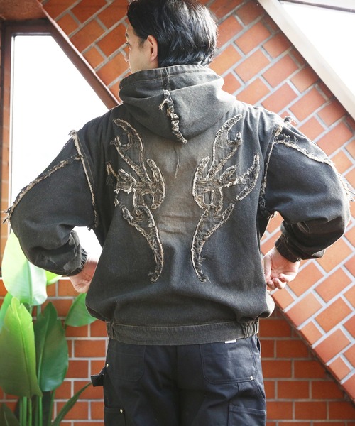 8(eight)(エイト)の「トライバルフリンジデニムZIPパーカー(パーカー・メンズ・ブラック/ブルー・MEDIUM/LARGE)」の16枚目の写真