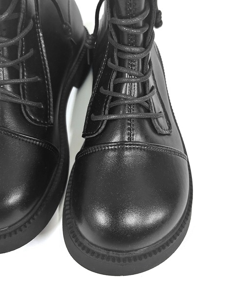 SOROTTO(ソロット)の「レースアップのアンクル丈ショートブーツ(ブーツ・キッズ・ブラック・18.0cm/19.0cm/20.0cm/21.0cm/22.0cm)」の18枚目の写真