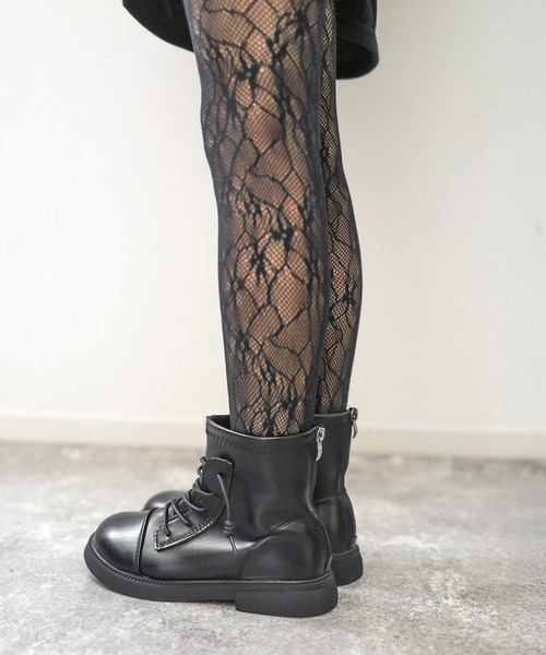 SOROTTO(ソロット)の「レースアップのアンクル丈ショートブーツ(ブーツ・キッズ・ブラック・18.0cm/19.0cm/20.0cm/21.0cm/22.0cm)」の11枚目の写真
