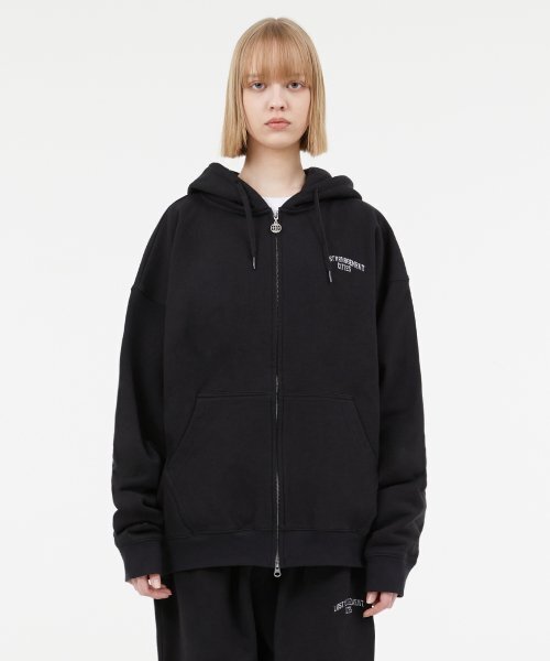 LMCの「ARCH FN ZIP-UP HOODIE navy(パーカー・レディース・その他・LARGE/MEDIUM)」の7枚目の写真