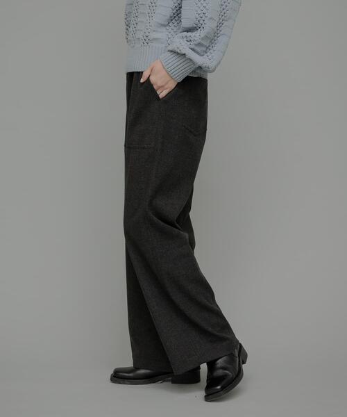 URBAN RESEARCH Sonny Label(アーバンリサーチサニーレーベル)の「デニムライクアソートベイカーイージーパンツ(その他パンツ・レディース・グレー/チャコールグレー/インディゴブルー・36/38)」の4枚目の写真