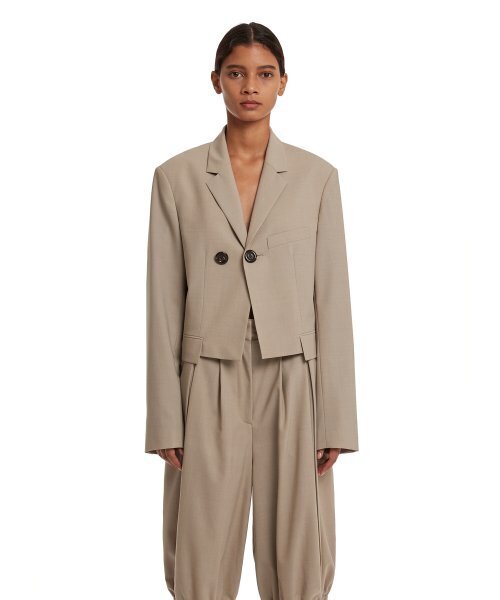 Double-Breasted Short Blazer_Beige