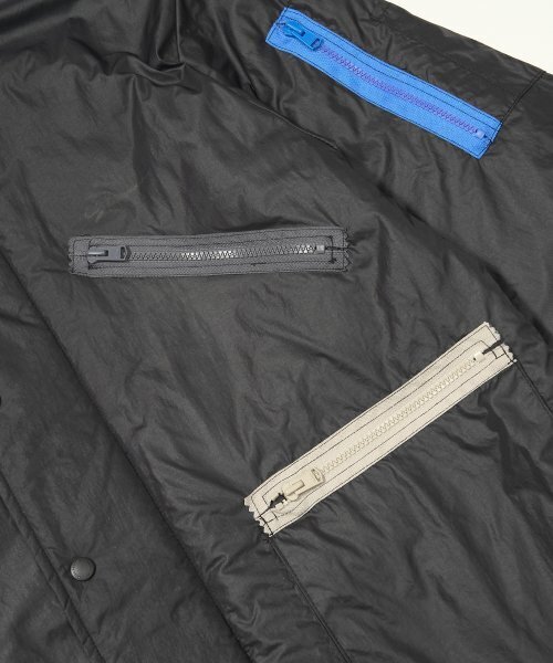 STIGMA(スティグマ)の「ZIPPER OVERSIZED FISHTAIL PARKA BLACK(ミリタリージャケット・メンズ・その他・LARGE/MEDIUM/X-LARGE)」の5枚目の写真