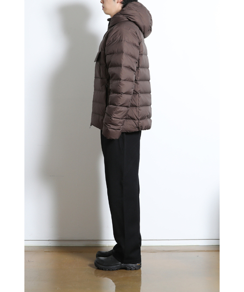 HORLISUN(ホーリーサン)の「Frost Hood Duckdown Light Jacket Dark Brown(ダウンジャケット/コート・メンズ・その他・SMALL/MEDIUM/LARGE)」の11枚目の写真