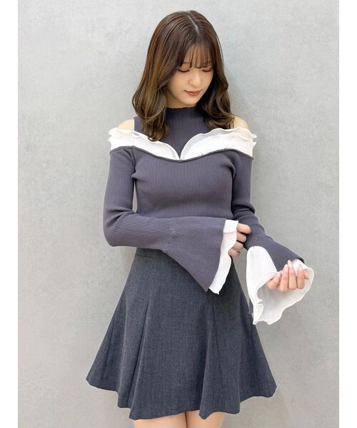 MERCURYDUO（マーキュリーデュオ）の「プリーツフリル使いニット（ニット/セーター・レディース・チャコールグレー/オフホワイト/ベージュ・FREE）」の14枚目の写真