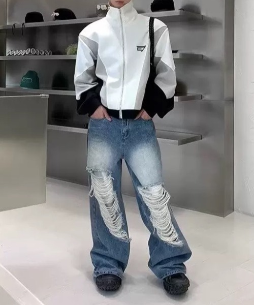 CELENA BEATS（セレナビーツ）の「クラッシュ ダメージ ワイド ストレート デニムパンツ（デニムパンツ・メンズ・ブルー/ブラック・L/M）」の12枚目の写真