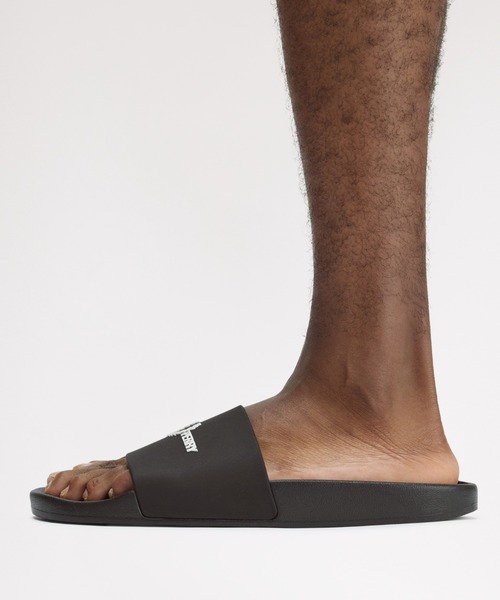 FRED PERRY(フレッドペリー)の「Branded Slider/ロゴスライダーサンダル(サンダル・メンズ・ネイビー/ブラック/ホワイト/ダークグリーン・23cm/24cm/25cm/26cm/27cm/28cm)」の17枚目の写真