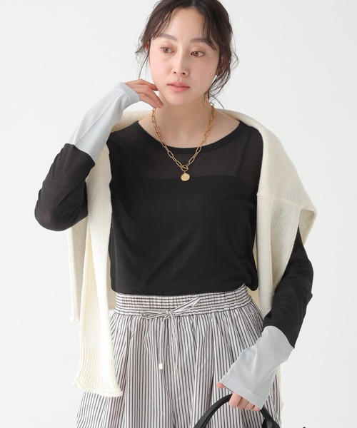 Elura（エルーラ）の「≪前後2way≫スリーブラメ切り替えプルオーバー/655086（Tシャツ/カットソー・レディース・ホワイト×シルバー/ブラック×シルバー/グレー×ピンク・FREE）」の2枚目の写真