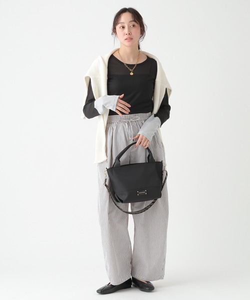 Elura（エルーラ）の「≪前後2way≫スリーブラメ切り替えプルオーバー/655086（Tシャツ/カットソー・レディース・ホワイト×シルバー/ブラック×シルバー/グレー×ピンク・FREE）」の7枚目の写真