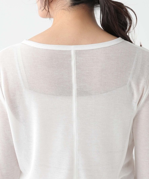 Elura（エルーラ）の「≪前後2way≫スリーブラメ切り替えプルオーバー/655086（Tシャツ/カットソー・レディース・ホワイト×シルバー/ブラック×シルバー/グレー×ピンク・FREE）」の19枚目の写真