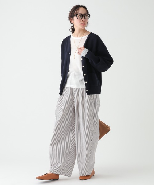Elura（エルーラ）の「≪前後2way≫スリーブラメ切り替えプルオーバー/655086（Tシャツ/カットソー・レディース・ホワイト×シルバー/ブラック×シルバー/グレー×ピンク・FREE）」の5枚目の写真