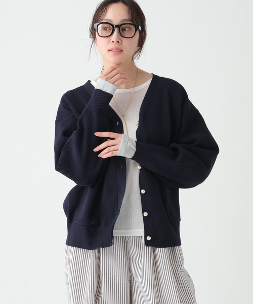 Elura（エルーラ）の「≪前後2way≫スリーブラメ切り替えプルオーバー/655086（Tシャツ/カットソー・レディース・ホワイト×シルバー/ブラック×シルバー/グレー×ピンク・FREE）」の6枚目の写真