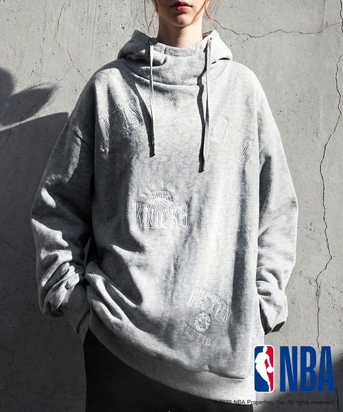 antiqua(アンティカ)の「NBA公式 刺繍ロゴ 裏毛 フーディー(パーカー・レディース・ブラック/ダークグレー/杢グレー・ONESIZE)」の3枚目の写真