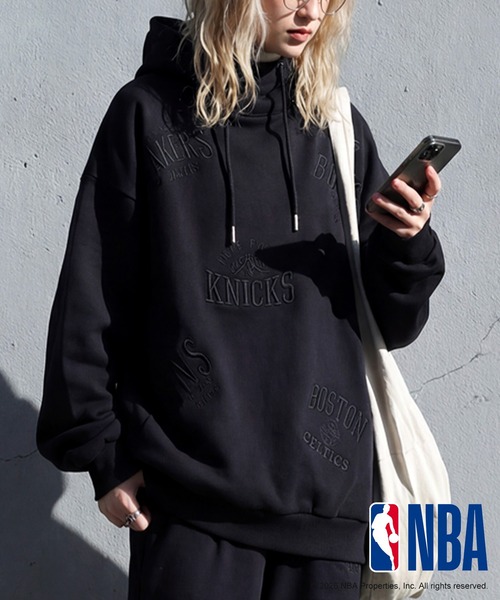antiqua(アンティカ)の「NBA公式 刺繍ロゴ 裏毛 フーディー(パーカー・レディース・ブラック/ダークグレー/杢グレー・ONESIZE)」の1枚目の写真