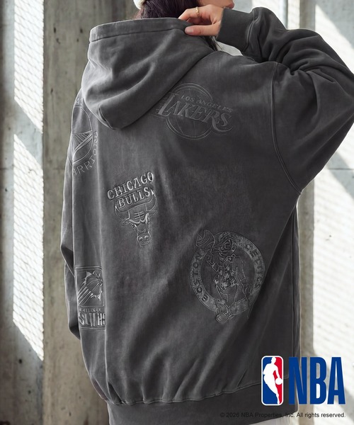 antiqua(アンティカ)の「NBA公式 刺繍ロゴ 裏毛 フーディー(パーカー・レディース・ブラック/ダークグレー/杢グレー・ONESIZE)」の19枚目の写真