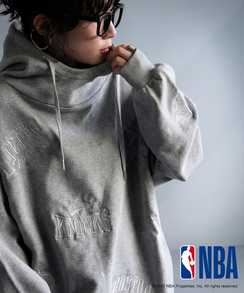 antiqua(アンティカ)の「NBA公式 刺繍ロゴ 裏毛 フーディー(パーカー・レディース・ブラック/ダークグレー/杢グレー・ONESIZE)」の21枚目の写真