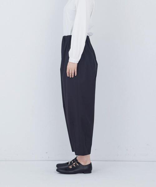 ADIEU TRISTESSE（アデュートリステス）の「綿ポリエステルイージーパンツ（その他パンツ・レディース・ブラック/ブラウン/ベージュ・38）」の16枚目の写真