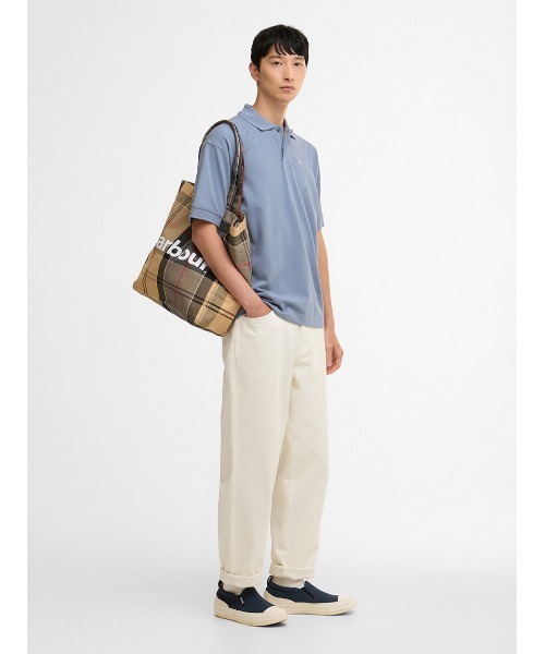 Barbour(バブアー)の「Hexham ポロシャツ オーバーサイズフィット(ポロシャツ・メンズ・ネイビー/ホワイト/ライトブルー/グリーン・42/36/38/40)」の17枚目の写真