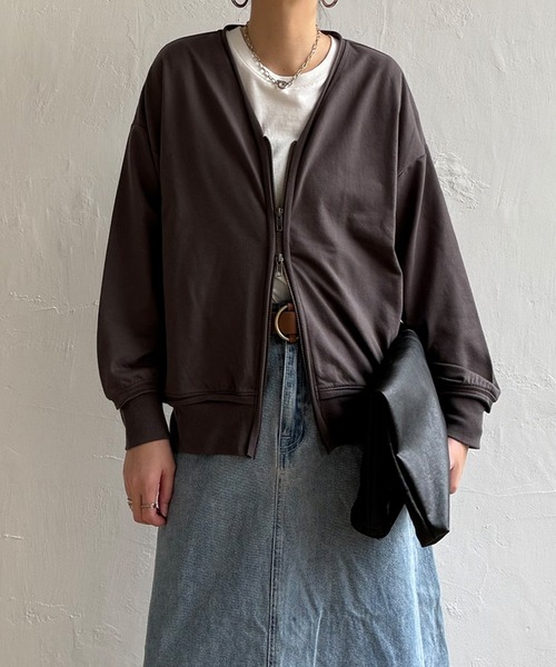 LBC（エルビーシー）の「ミニ裏毛ダブルジップカーディガン（カーディガン/ボレロ・レディース・ミント/チャコール/オフホワイト・M）」の2枚目の写真