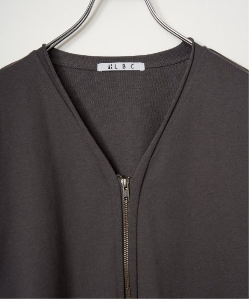 LBC（エルビーシー）の「ミニ裏毛ダブルジップカーディガン（カーディガン/ボレロ・レディース・ミント/チャコール/オフホワイト・M）」の11枚目の写真