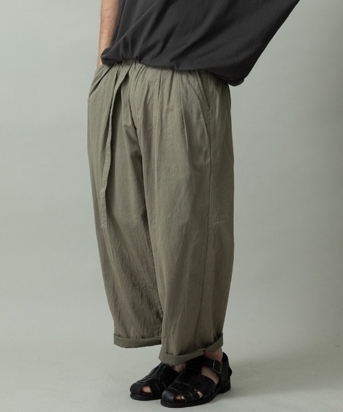 EGO TRIPPING（エゴトリッピング）の「mp14646- DRESSYEASE TRUSERS pique イージートラウザーパンツ(626652)（その他パンツ・メンズ・ライトグレー/チャコール/ベージュ・33/31/29）」の3枚目の写真