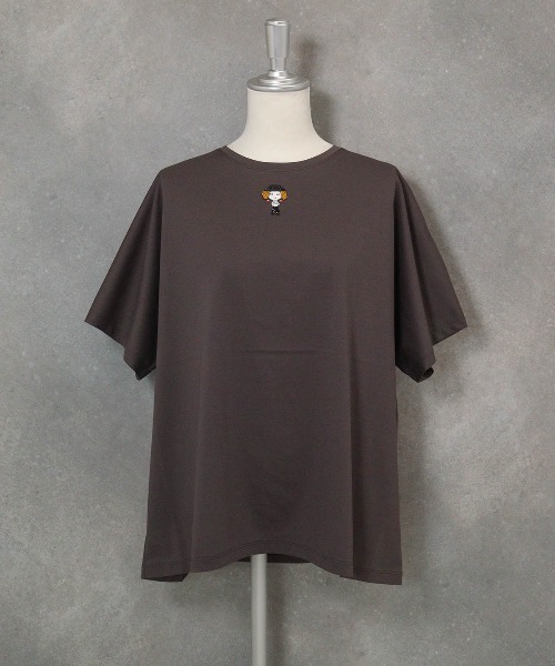 STUDIO PICONE(スタジオピッコーネ)の「コットン混ビーズワッペンプルオーバー(Tシャツ/カットソー・レディース・ブラック/ブラウン/ライトグリーン/ホワイト・M/L/LL)」の4枚目の写真