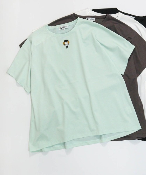 STUDIO PICONE(スタジオピッコーネ)の「コットン混ビーズワッペンプルオーバー(Tシャツ/カットソー・レディース・ブラック/ブラウン/ライトグリーン/ホワイト・M/L/LL)」の1枚目の写真