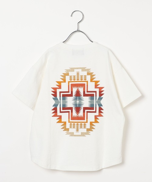 PENDLETON（ペンドルトン）の「【PENDLETON(ペンドルトン)】別注バックプリントTシャツ26SS(KIDS)（Tシャツ/カットソー・キッズ・ブルー/オフホワイト/チャコール・150cm/140cm/130cm/120cm/110cm）」の5枚目の写真