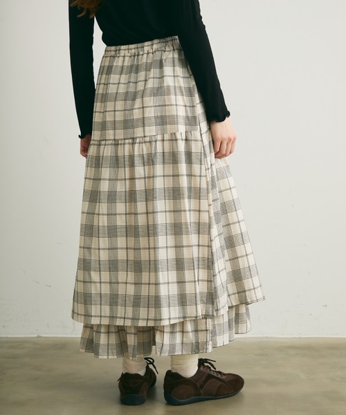 Crisp（クリスプ）の「レイヤードデザインチェックギャザースカート（スカート・レディース・ブラック/レッド・FREE）」の13枚目の写真
