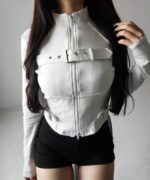 me+em select（ミームセレクト）の「【 ２color 】スタンドカラーベルテッドダブルジップスリムトップス ／ stand collar belted double zip slim tops（その他トップス・レディース・ブラック/ホワイト・FREE）」の19枚目の写真