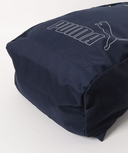 PUMA（プーマ）の「《PUMA》プーマ フェイズ バックパック II（バックパック/リュック・レディース・ネイビー/ブラック・フリー）」の5枚目の写真
