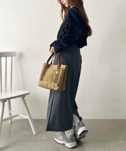wears(ウェアーズ)の「【仕切りあり】キャンバスミニトートバッグ ミニバッグ ハンドバッグ トートバッグ(トートバッグ・レディース・ブラック/アイボリー/ブラウン・FREE)」の4枚目の写真