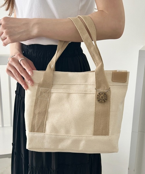 wears(ウェアーズ)の「【仕切りあり】キャンバスミニトートバッグ ミニバッグ ハンドバッグ トートバッグ(トートバッグ・レディース・ブラック/アイボリー/ブラウン・FREE)」の22枚目の写真
