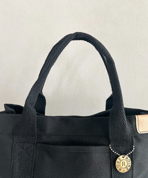 wears(ウェアーズ)の「【仕切りあり】キャンバスミニトートバッグ ミニバッグ ハンドバッグ トートバッグ(トートバッグ・レディース・ブラック/アイボリー/ブラウン・FREE)」の9枚目の写真