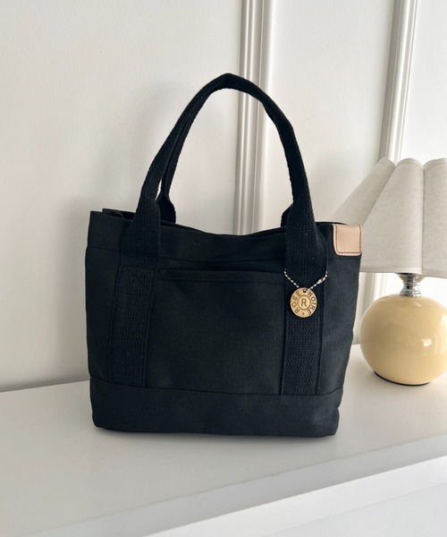 wears(ウェアーズ)の「【仕切りあり】キャンバスミニトートバッグ ミニバッグ ハンドバッグ トートバッグ(トートバッグ・レディース・ブラック/アイボリー/ブラウン・FREE)」の17枚目の写真