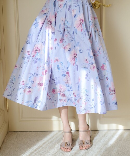 TOCCA(トッカ)の「FLORAL BLISS ドレス(ワンピース・レディース・アイボリー系5/ライラック系5・00/0/2/4/6)」の21枚目の写真