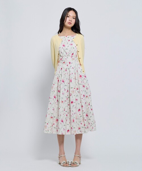 TOCCA(トッカ)の「FLORAL BLISS ドレス(ワンピース・レディース・アイボリー系5/ライラック系5・00/0/2/4/6)」の8枚目の写真