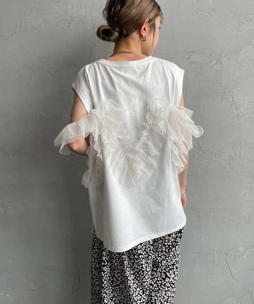 nenom（ネノム）の「[nenom/ネノム] マルチWAY ビスチェ風チュールフリルドッキングノースリーブTシャツ【追加】（Tシャツ/カットソー・レディース・チャコールグレー/オフホワイト/ライトグレー/ブラック・F）」の18枚目の写真