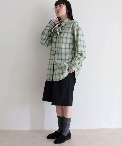 fredy emue（フレディエミュ）の「チェック柄ビッグボウタイブラウス（シャツ/ブラウス・レディース・グリーン系その他/ベージュ系その他/ピンク系その他・38）」の5枚目の写真