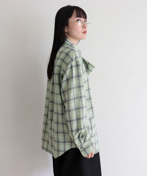 fredy emue（フレディエミュ）の「チェック柄ビッグボウタイブラウス（シャツ/ブラウス・レディース・グリーン系その他/ベージュ系その他/ピンク系その他・38）」の12枚目の写真