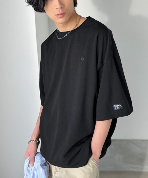 Java（ジャバ）の「《JaVaジャバコラボ》【接触冷感・UVカット機能付き】シャリ生地で夏も快適！胸刺繍 梨地カットジョーゼットTシャツ（オーバーサイズ）（Tシャツ/カットソー・メンズ・ブラック/グレイッシュベージュ/ブルー/チャコールグレー/ホワイト・LARGE/MEDIUM/SMALL）」の19枚目の写真